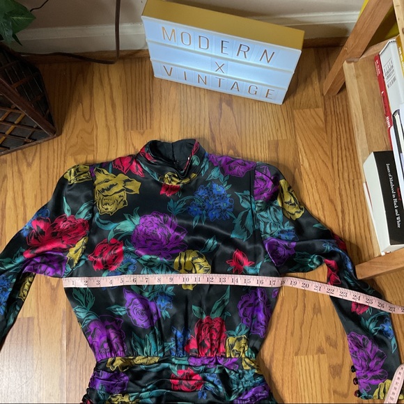 Vintage 80s Albert Nipon Silk Dress  Garfinckel’s - Picture 5 of 13